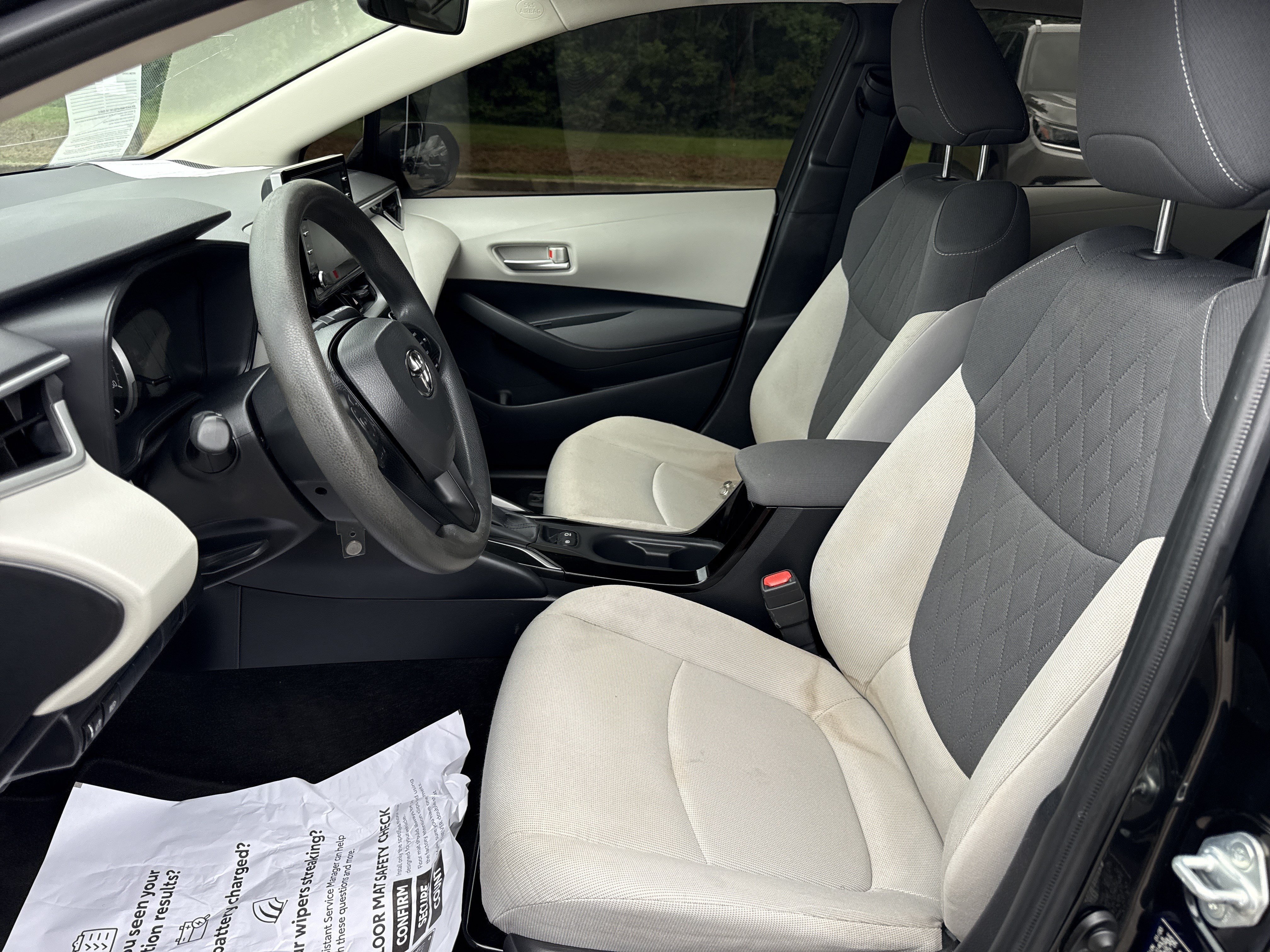 Used 2020 Black Sand Pearl Toyota LE image 11