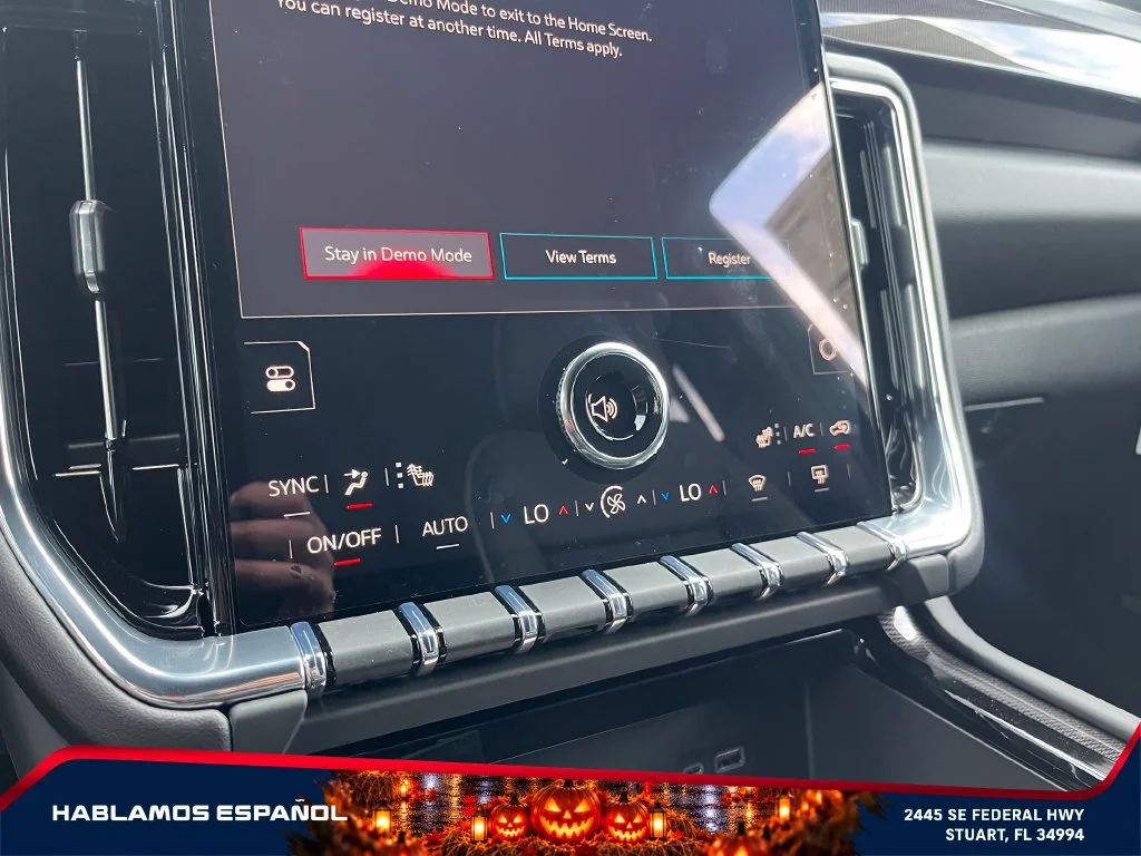 New 2026 Onyx Black GMC Elevation image 30