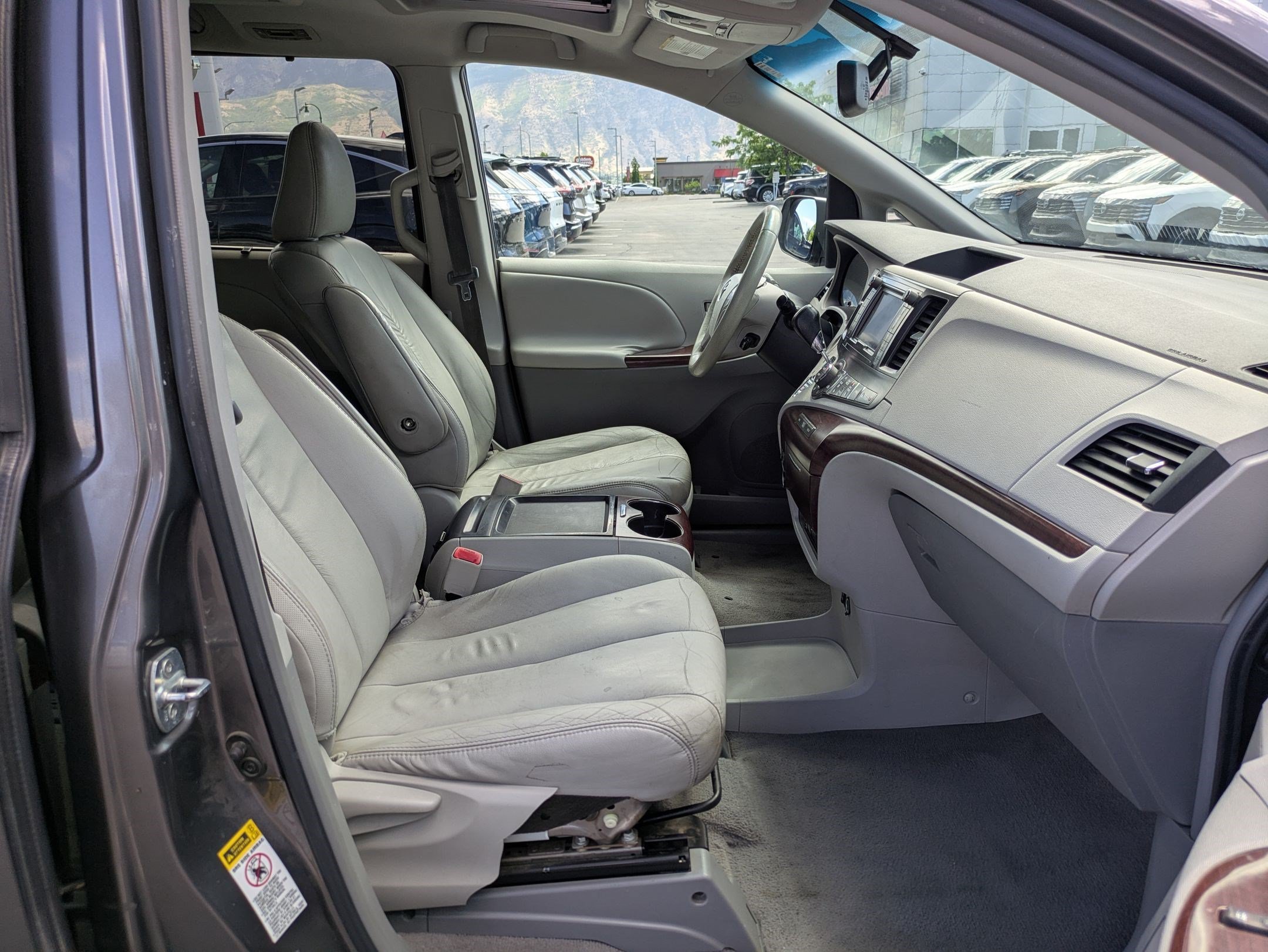Used 2011 Predawn Gray Mica Toyota XLE AAS image 34