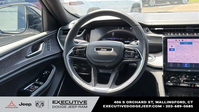 Used 2023 White Jeep Overland image 25