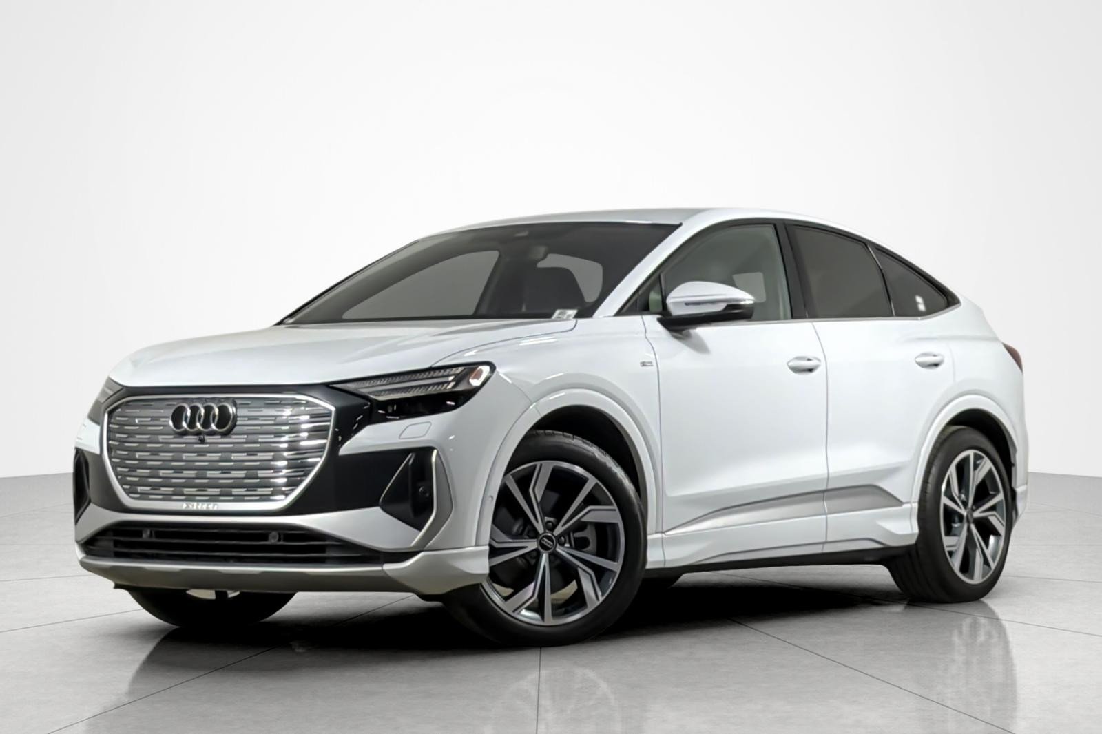 2024 Audi Q4 Sportback e-tron 55 Prestige quattro's photo