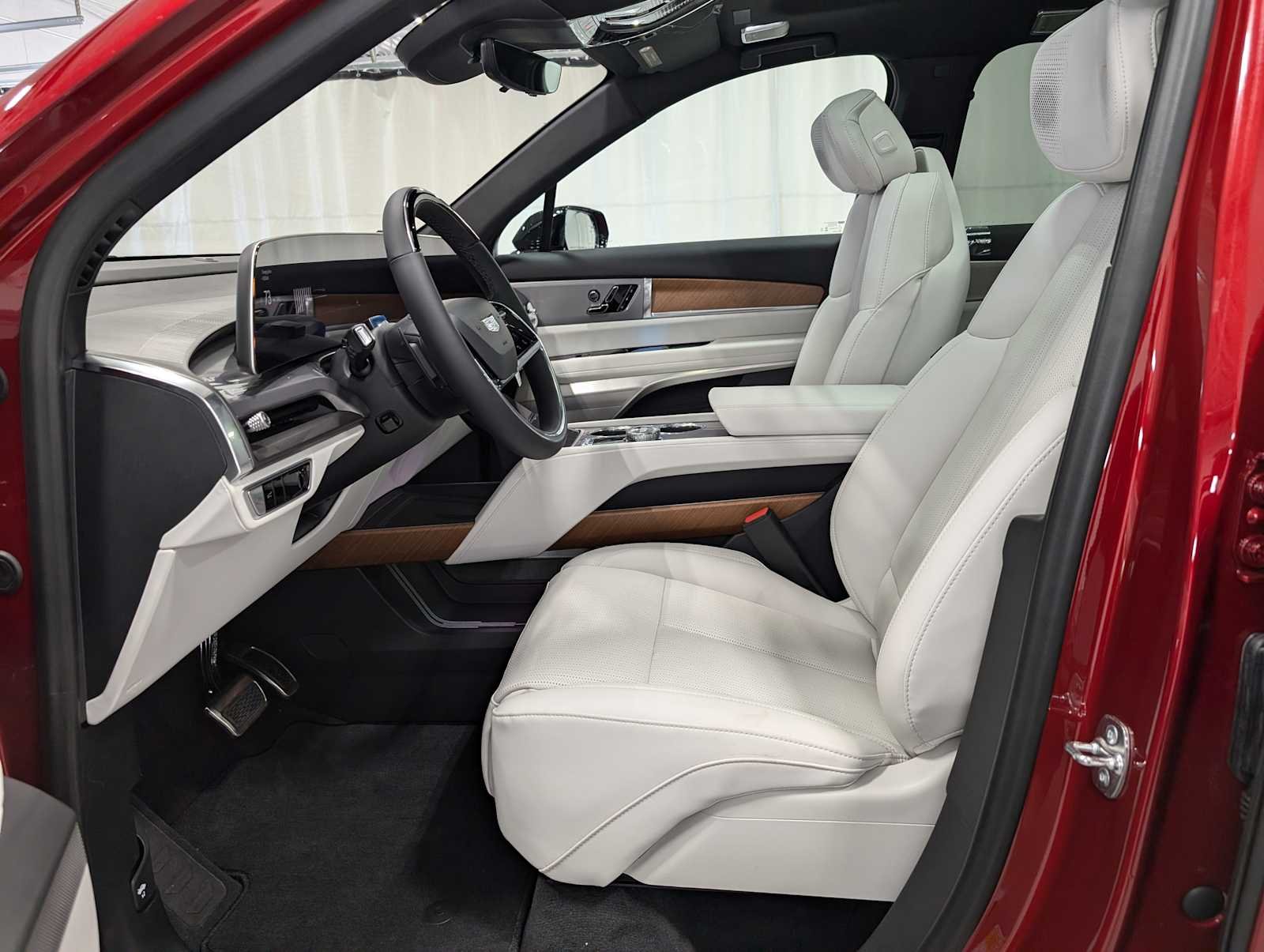 2026 Cadillac VISTIQ Luxury - Photo 4