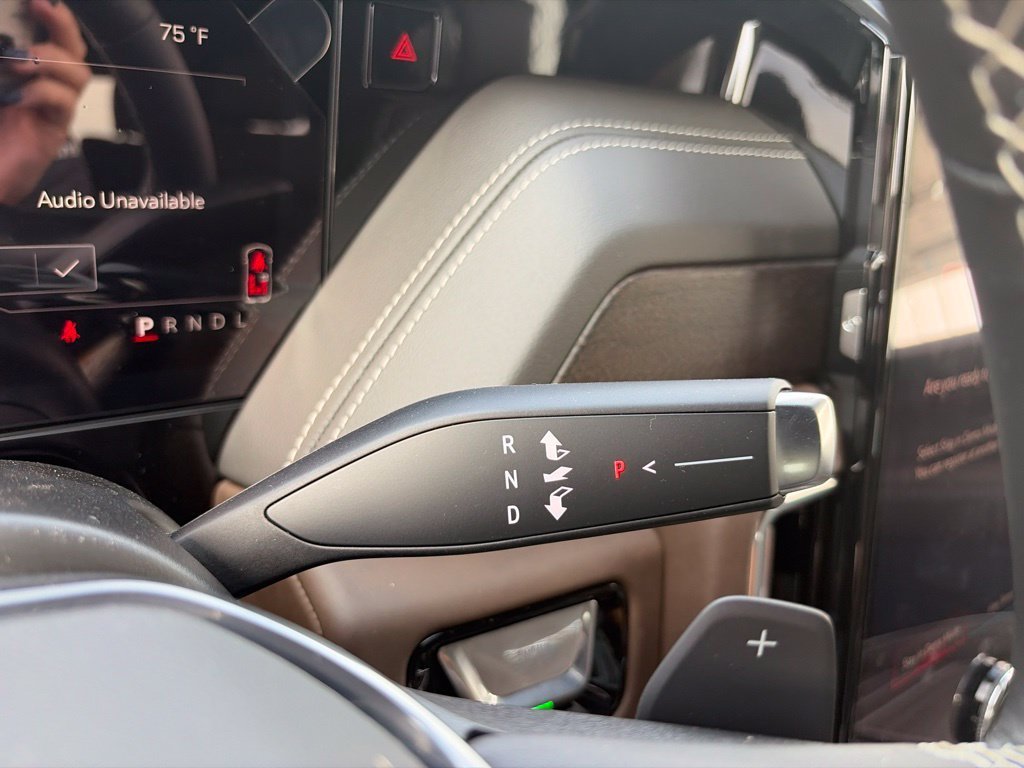 New 2026 Glacier White Tricoat GMC Denali Ultimate image 36
