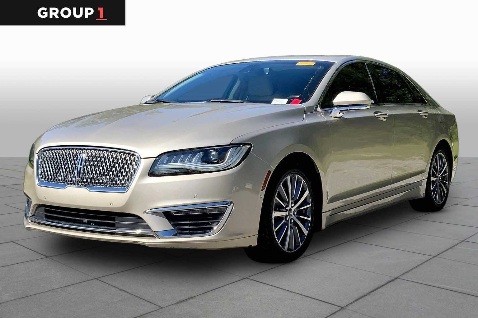 Pre-Owned 2017 Lincoln MKZ Select
