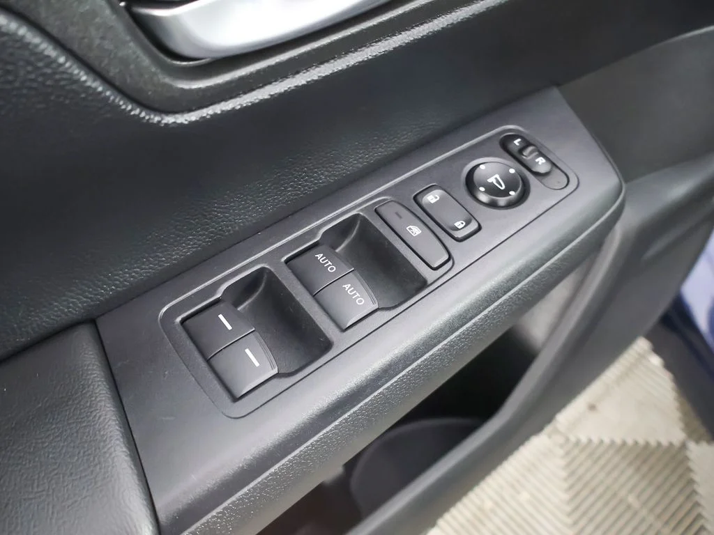 Used 2023 Canyon River Blue Metallic Honda EX image 35