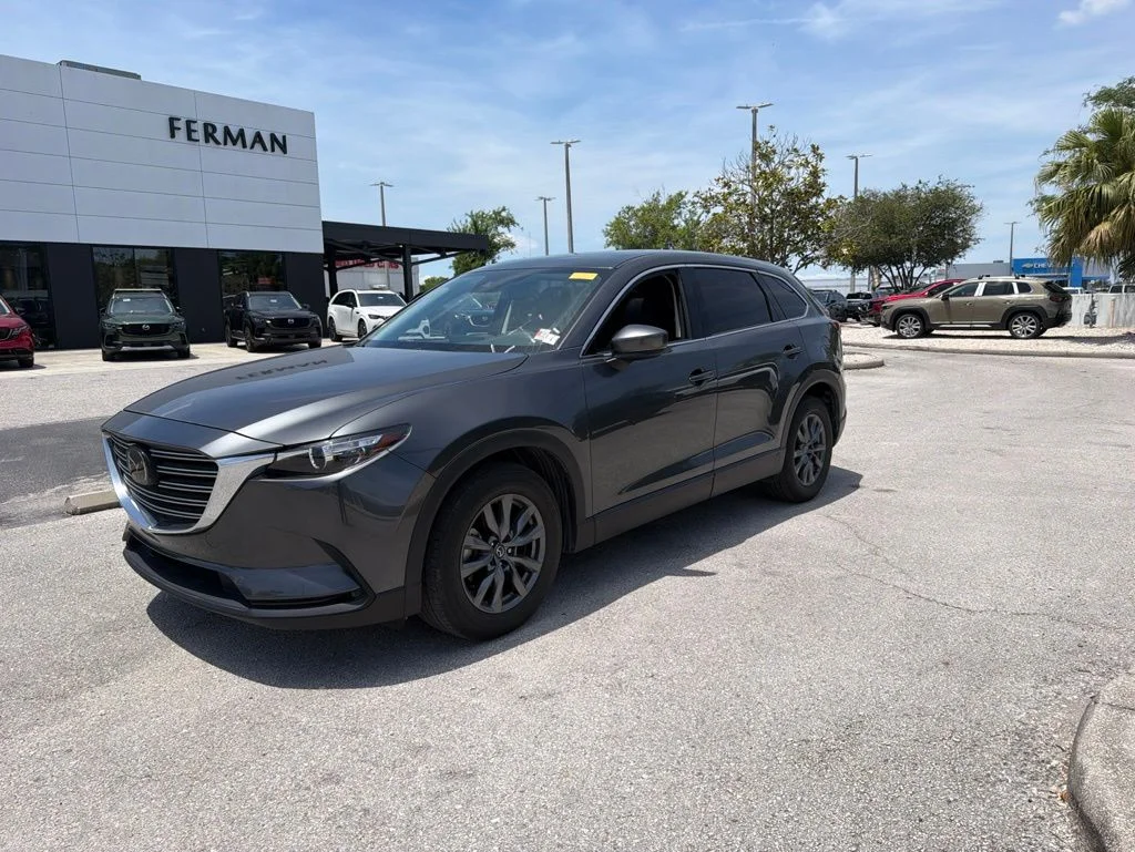 2023 Mazda CX-9 Touring AWD's photo