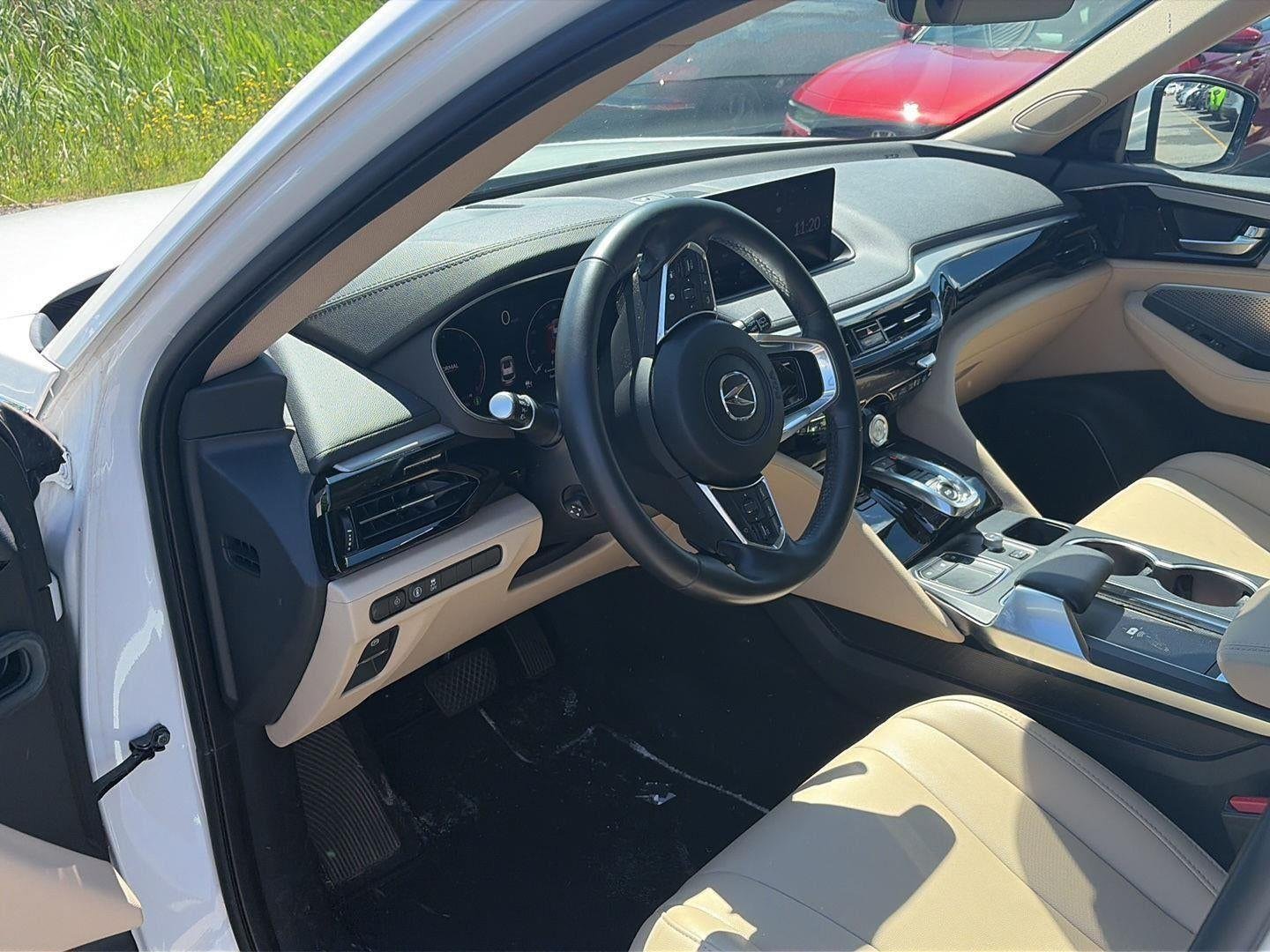 Used 2024 Platinum White Pearl Acura SH-AWD image 17
