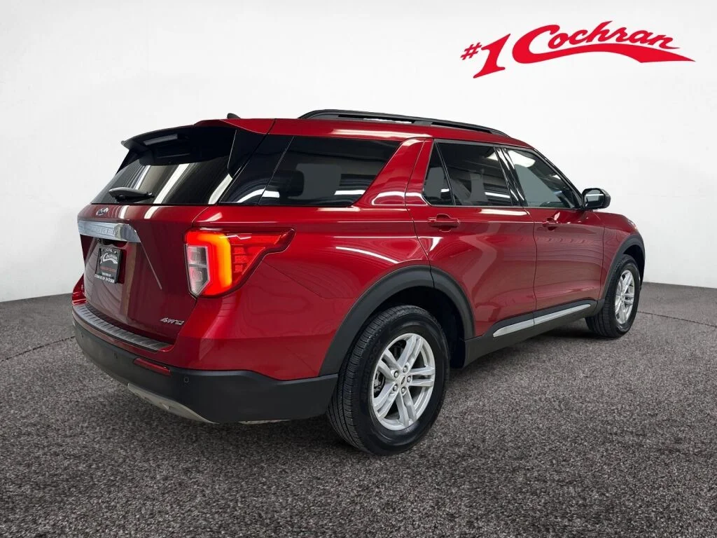 Used 2024 Red Ford XLT image 26