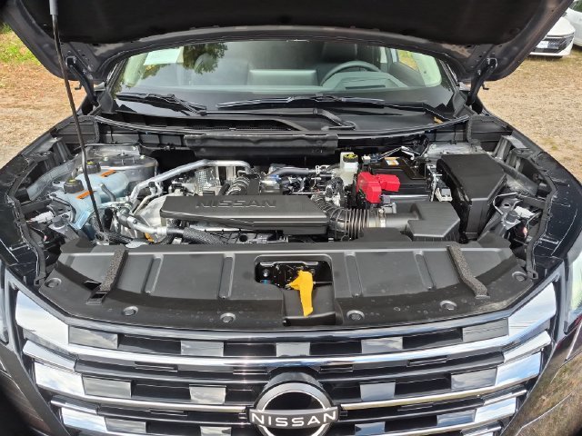 New 2026 Gun Metallic Nissan Platinum image 29