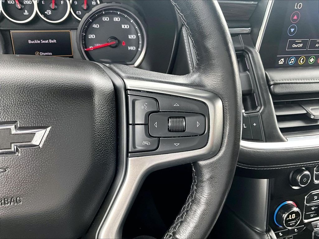 Used 2021 Gray Chevrolet Z71 image 25