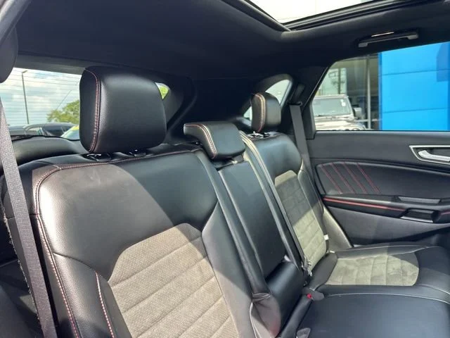 2024 Ford Edge ST-Line - Photo 17