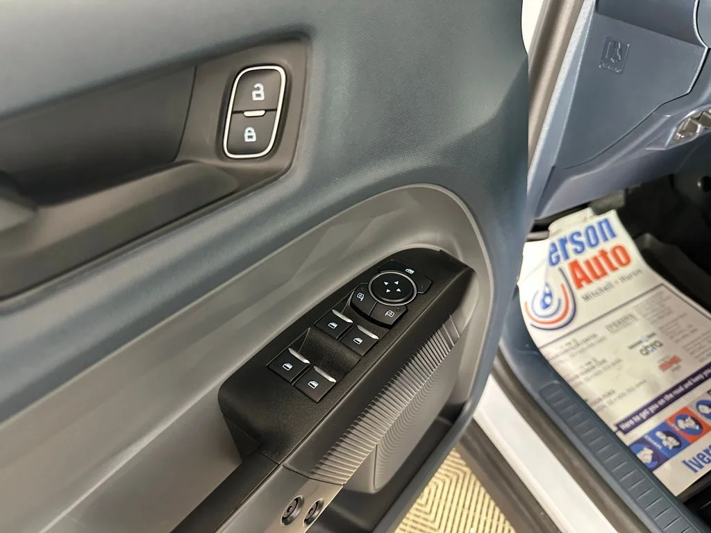 2025 Ford Maverick XLT - Photo 15