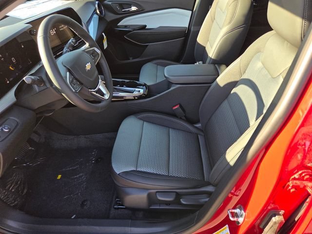2026 Chevrolet Trax LT - Photo 6