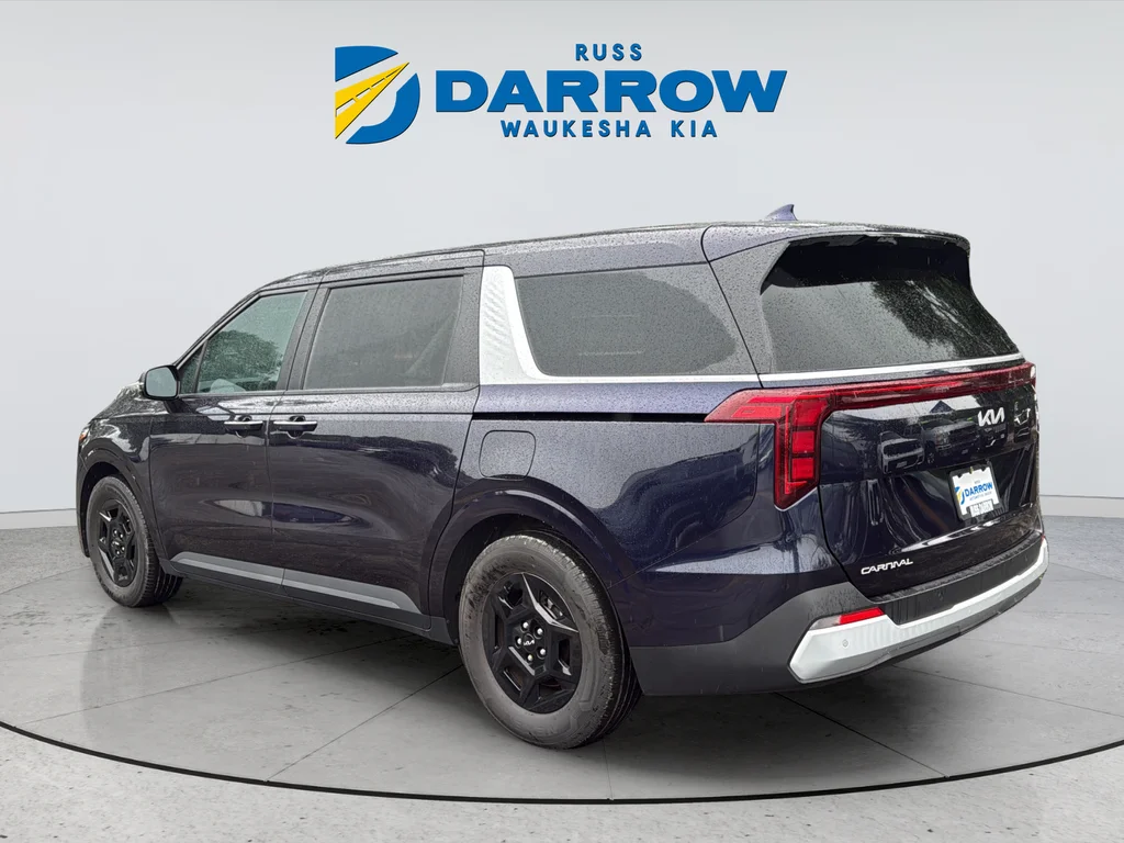 Used 2025 Blue Kia LXS image 3