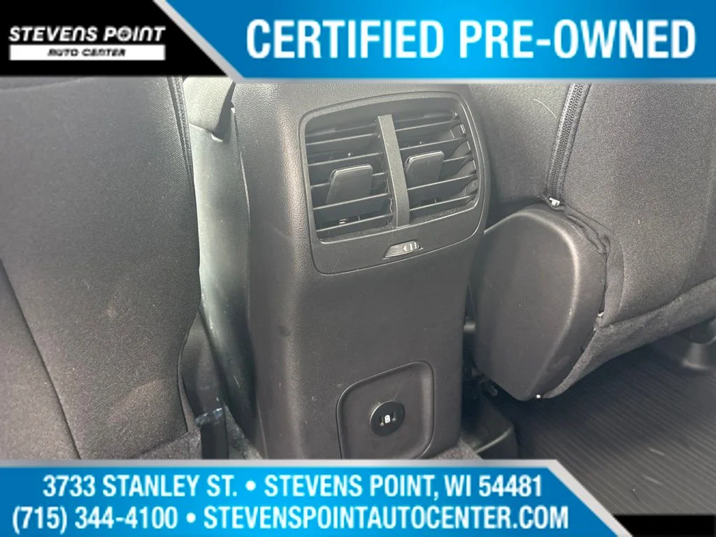 Used 2023 Agate Black Metallic Ford Active image 27