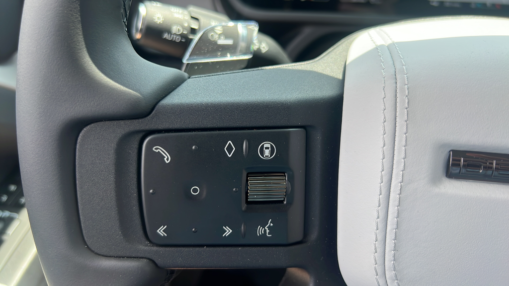 New 2026 Gray Land Rover  OCTA image 31