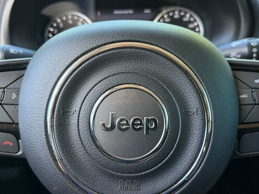 Used 2022 Gray Jeep Trailhawk image 28