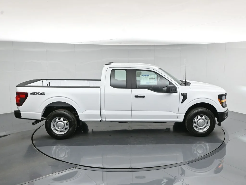 New 2026 White Ford XL image 35