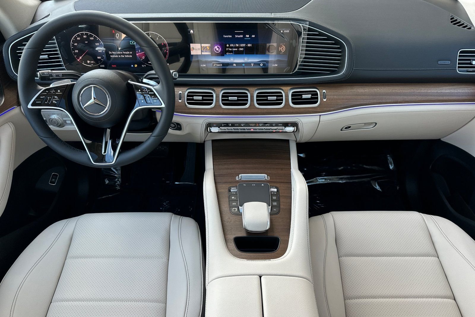 New 2026 White Mercedes-Benz GLE 450 image 13
