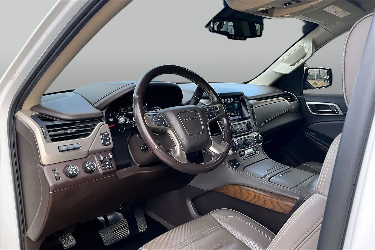 Used 2020 Summit White GMC Denali image 15