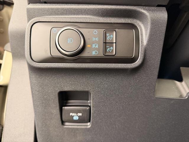 New 2026 Desert Sand Ford Outer Banks® image 30
