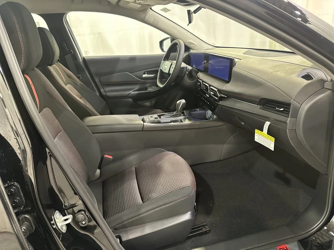 2026 Nissan Sentra SR - Photo 14
