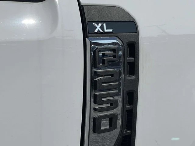 2026 Ford F-250 Super Duty XL - Photo 6