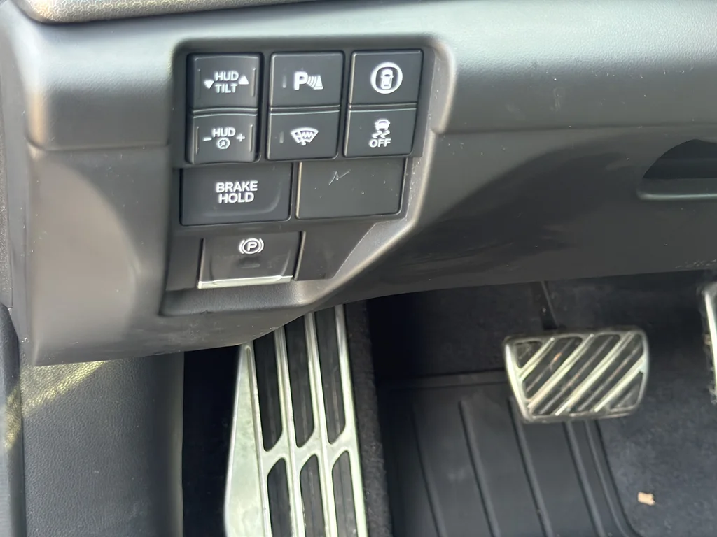 Used 2022 Gray Acura A-Spec Advance Package image 28