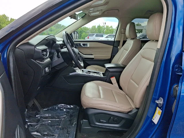 Used 2023 Blue Ford XLT image 14