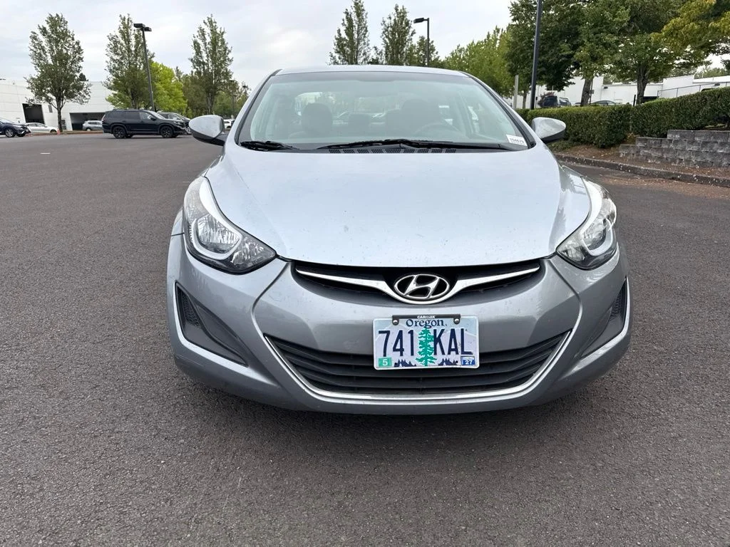 Used 2016 Hyundai Elantra SE with VIN 5NPDH4AE0GH695475 for sale in Gresham, OR