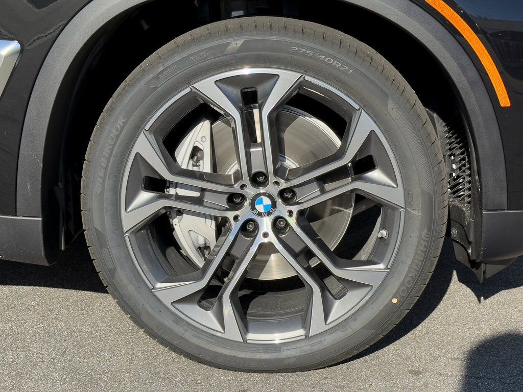 2026 BMW X5 50e - Photo 8