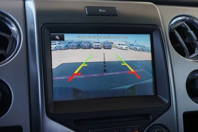 Used 2014  Ford XL image 22