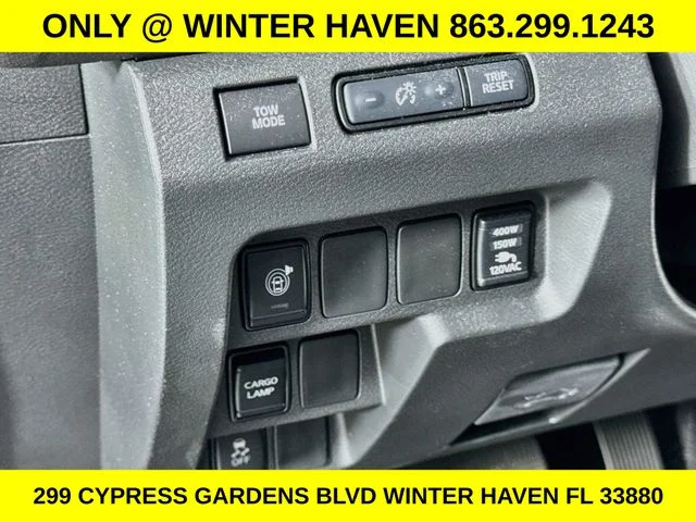 Used 2025 Gray Nissan SV image 10