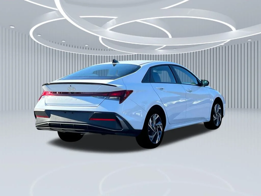 2025 Hyundai Elantra SEL - Photo 26