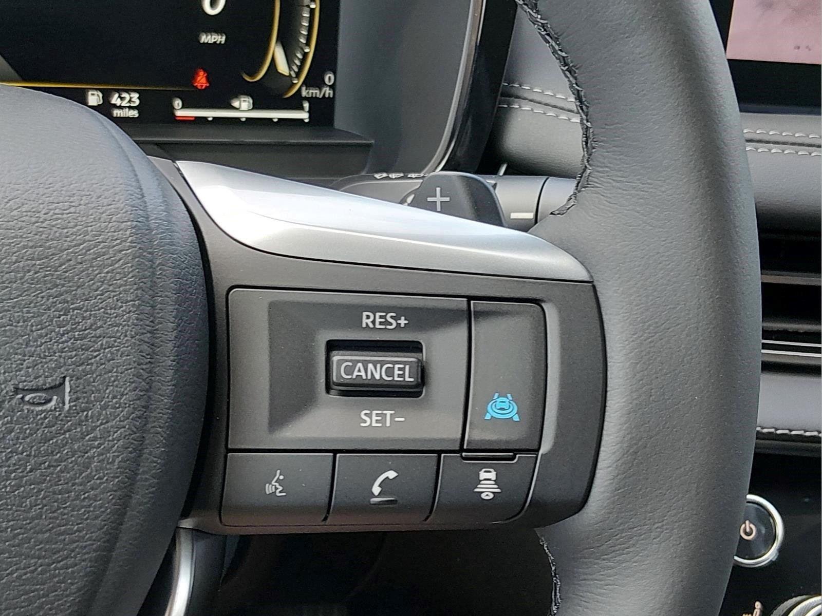 New 2027 GRAPHITE SHADOW INFINITI Luxe AWD image 29