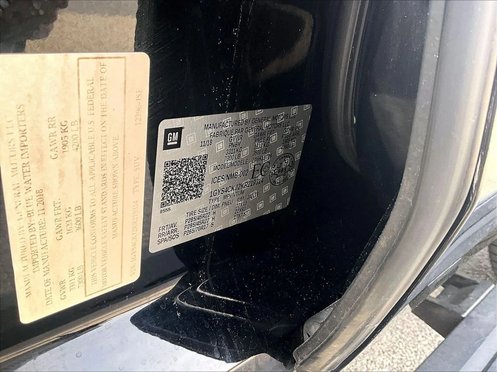Used 2019 Black Cadillac Premium Luxury image 36