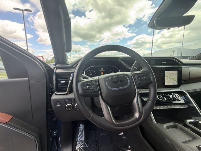 Used 2025 Blue GMC Denali Ultimate image 14