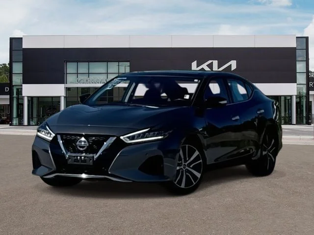 2019 Nissan Maxima SL's photo