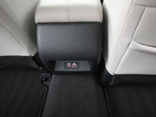 Used 2025 White Nissan 2.5 SV image 25