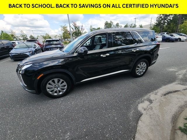 Certified Used 2025 Black Hyundai SEL image 7
