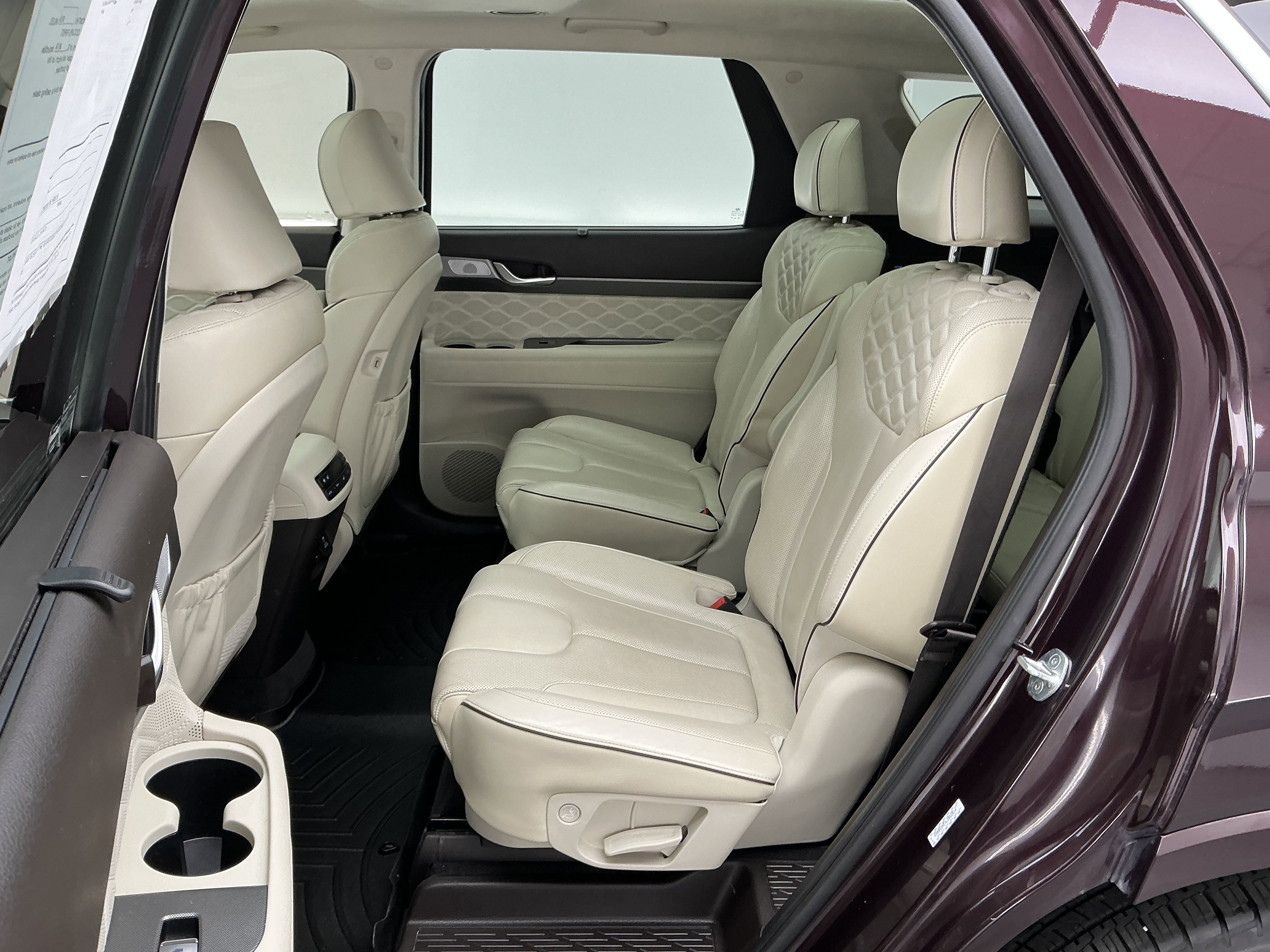 Used 2020 Sierra Burgundy Hyundai Limited image 19
