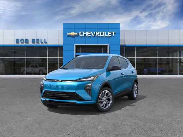 2027 Chevrolet Bolt LT - Photo 8