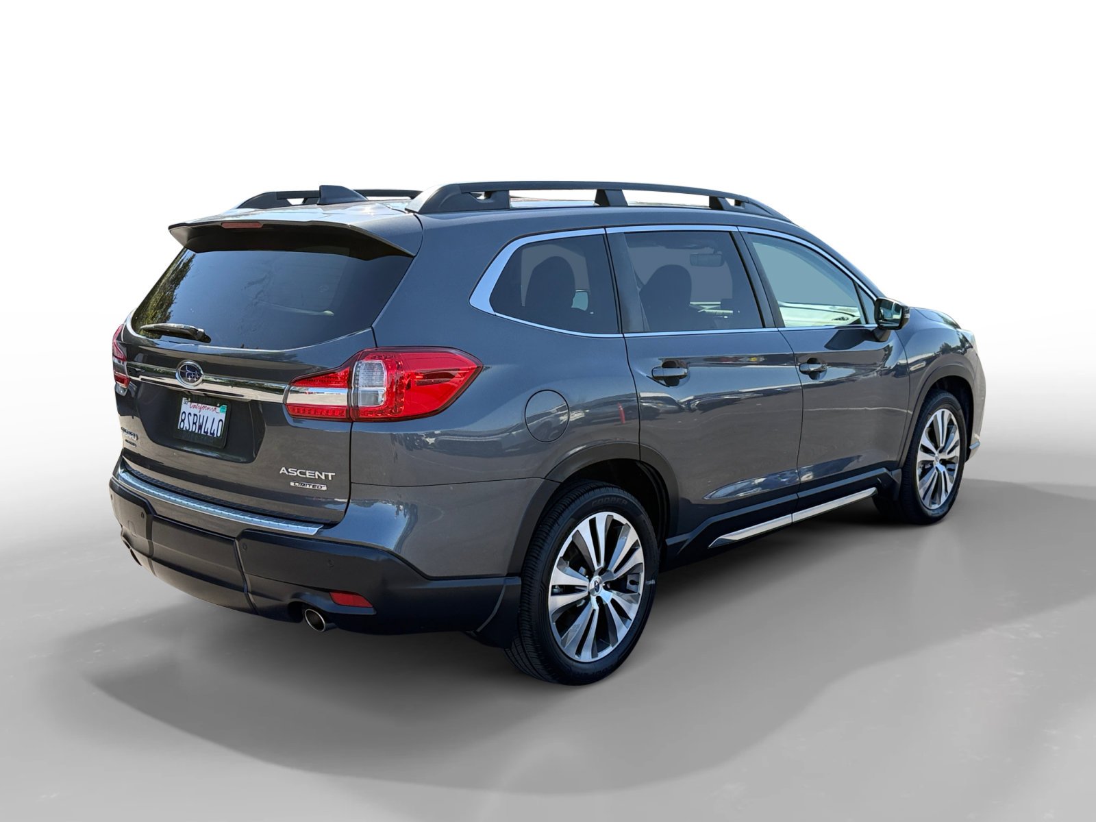 Used 2021 Gray Metallic Subaru Limited image 5