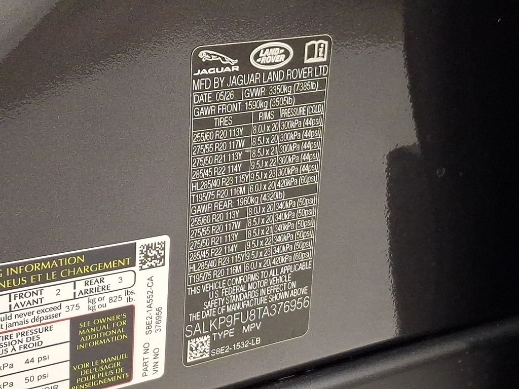 New 2026 Carpathian Grey Land Rover SE image 21