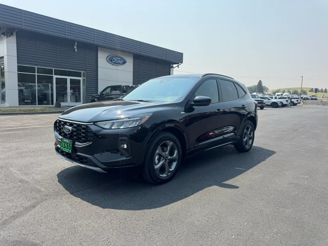 2023 Ford Escape ST Line Select