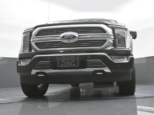 Used 2023 Black Ford Limited image 35