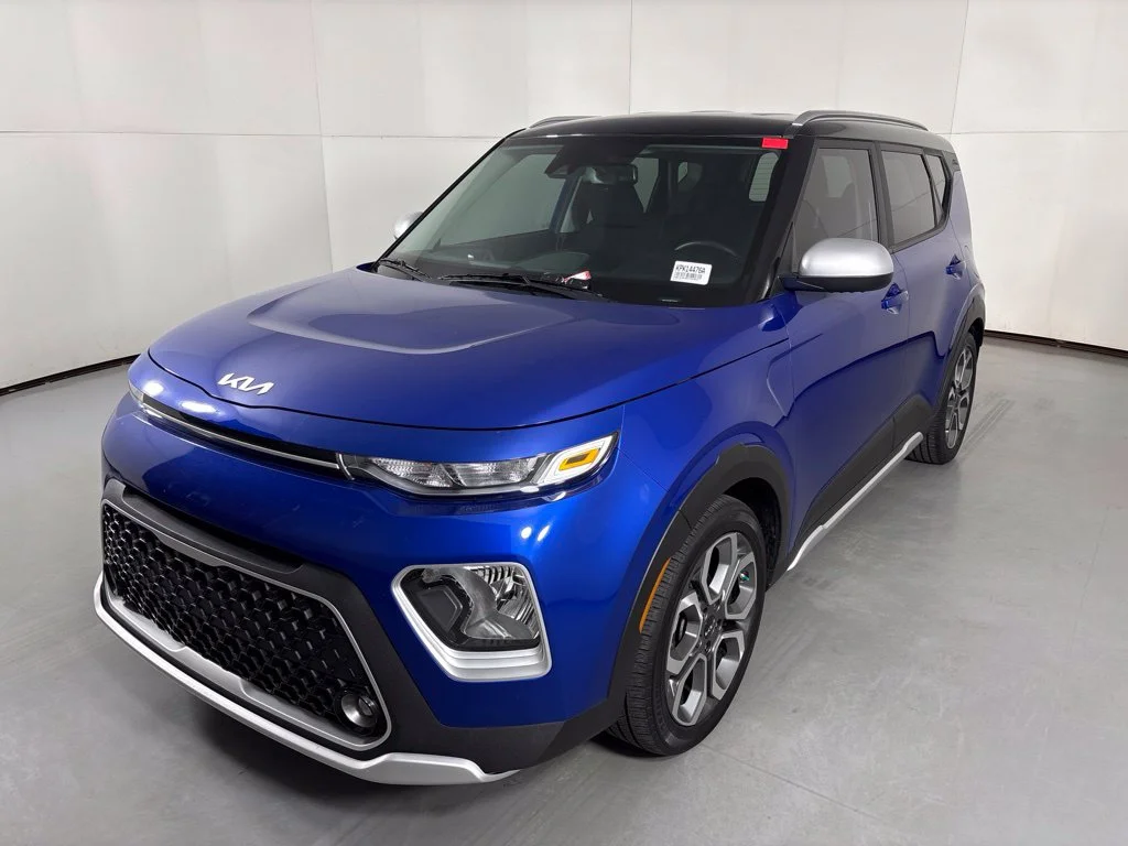 Used 2022 Blue Kia X-Line image 4