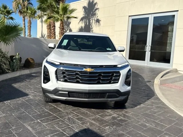 New 2027 White Chevrolet LT image 2