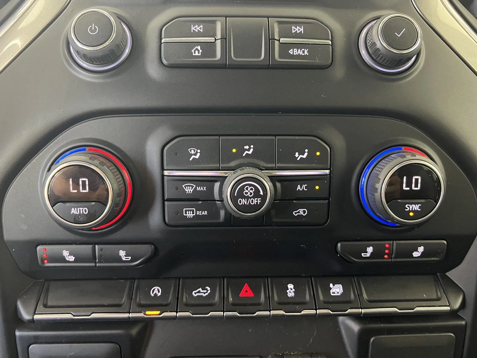 Used 2021 Blue Metallic Chevrolet LT image 17
