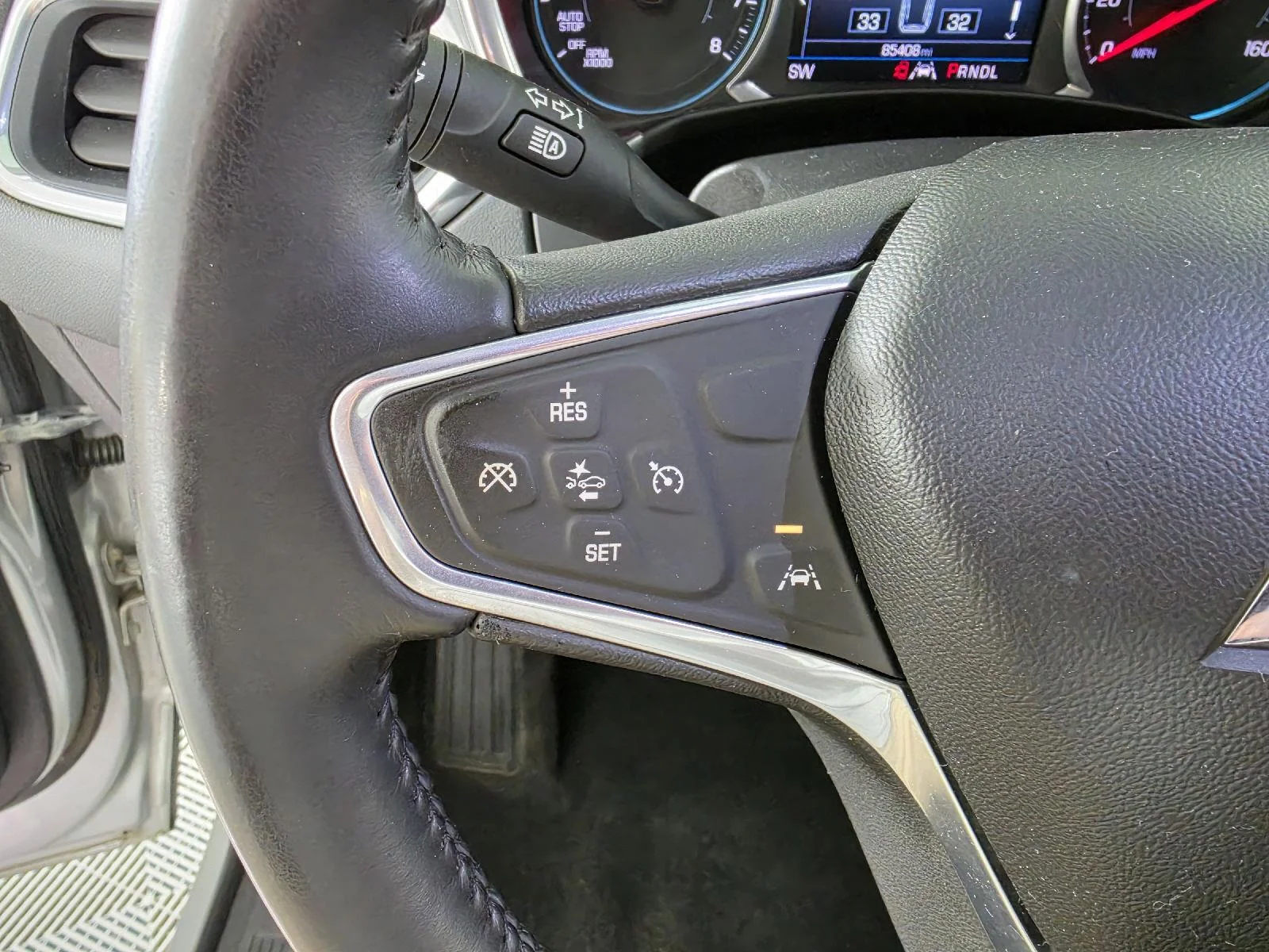 Used 2020 Silver Ice Metallic Chevrolet LT image 14
